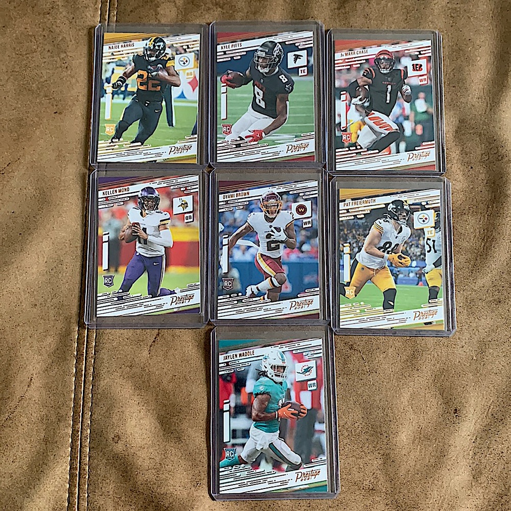 Lot of 7 Orange prestige 2021 rookie